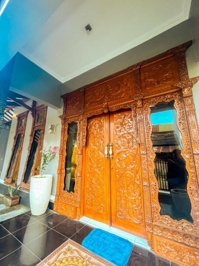 Kamar Tamu Gedongkiwo * Yogyakarta